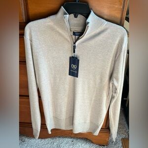 New sweater with tag